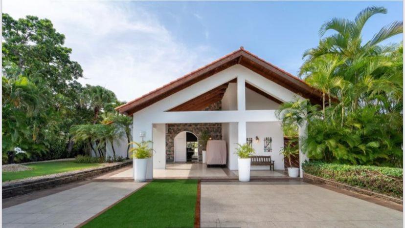 Lux Villa Casa De Campo ลาโรมานา ภายนอก รูปภาพ